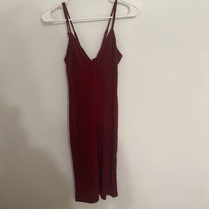 Comfy maroon dress